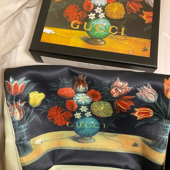 Gucci Cardholder - Picture 3 of 3